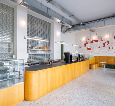 Alf & Bet, Prague