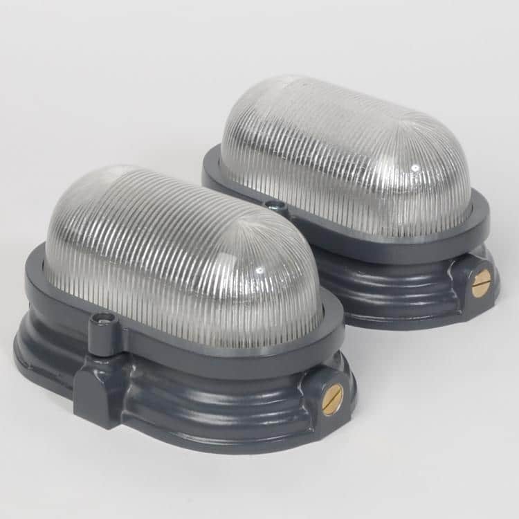 Classic Prismatic Bulkhead Light -Grey-