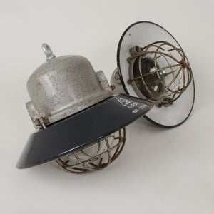 Hungarian explosion proof pendants with shade