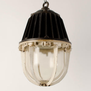 Heavy Revo pendants - Black & White