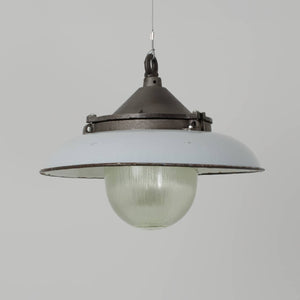 Prismatic pendants with grey shades -Medium-