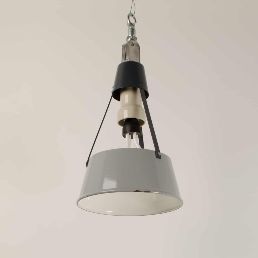 Open neck industrial pendants