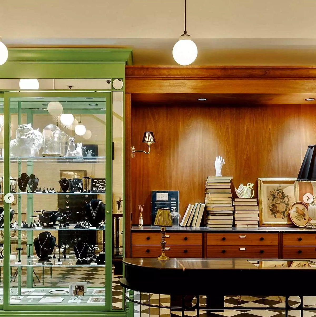 Catbird, New York, USA