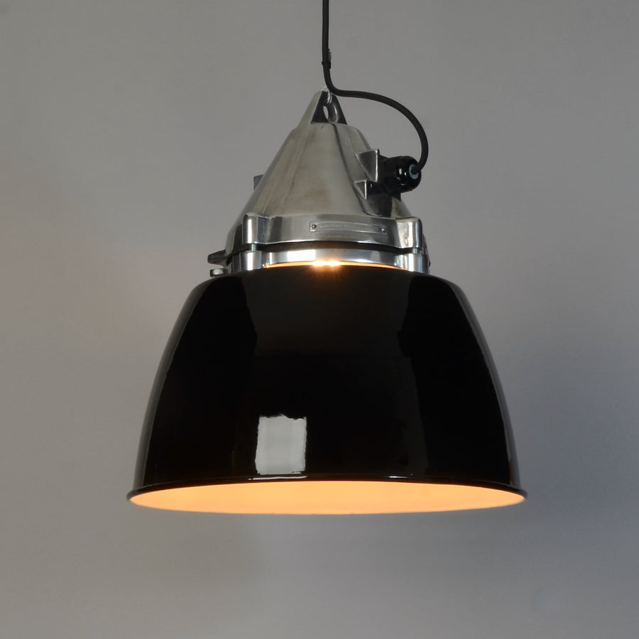 Czech Arms Factory Pendant MK I - Polished & Black Shade