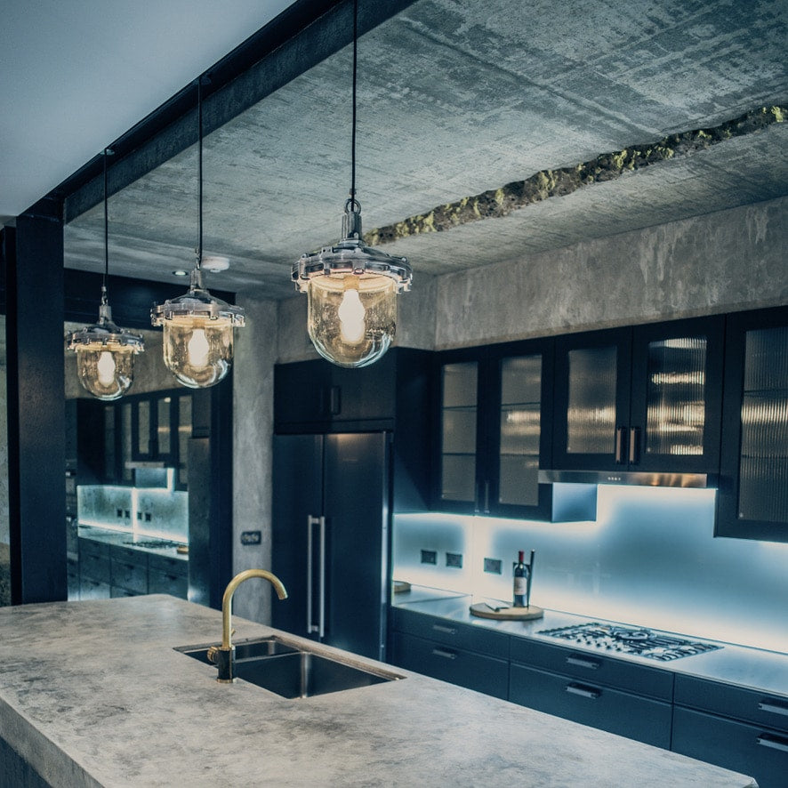 Victor Pendant Light