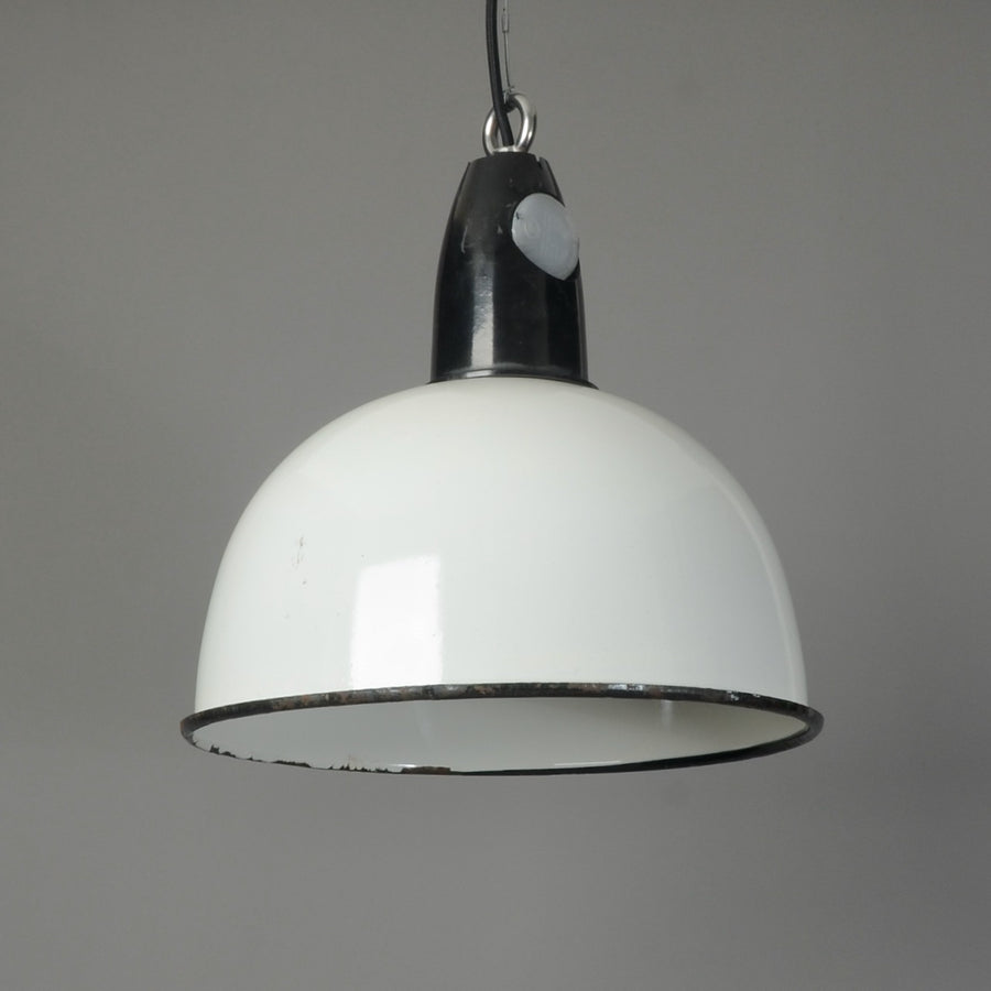 Soviet Pendant with Bakelite MK II - White